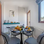 Meros Filikon - Zakynthian Residencies Daire Zakintos